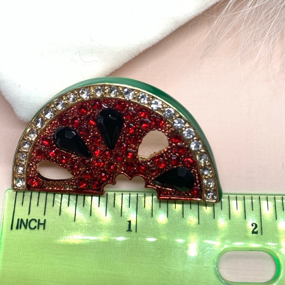 Rhinestone Watermelon Brooch - Picture 4 of 4